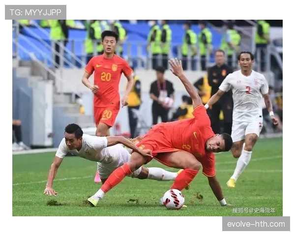 阿斯纳维稳守后防，印尼队边卫展现新活力