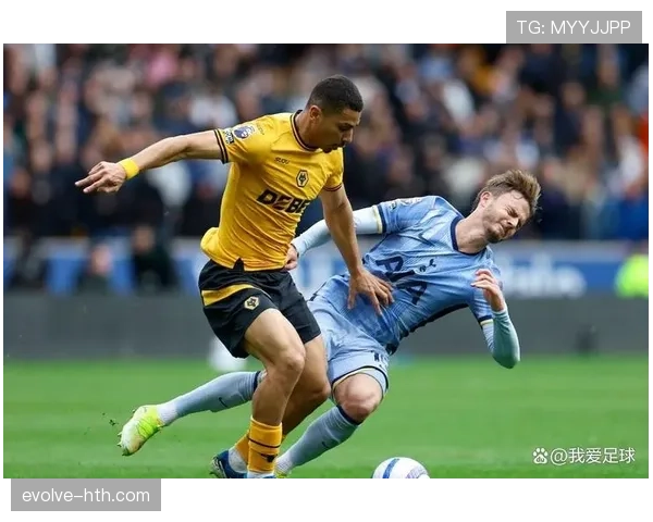 狼队战术调整显成效,连胜势头助力球队强势崛起 狼队战术调整显成效,连胜势头助力球队强势崛起