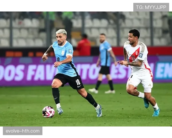 秘鲁队控球战术焕然一新,高效进攻体系引领足球发展新趋势 秘鲁队控球战术焕然一新,高效进攻体系引领足球发展新趋势