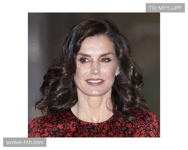 西班牙2026阵容初现雏形,新老交替稳步推进 西班牙2026阵容初现雏形,新老交替稳步推进